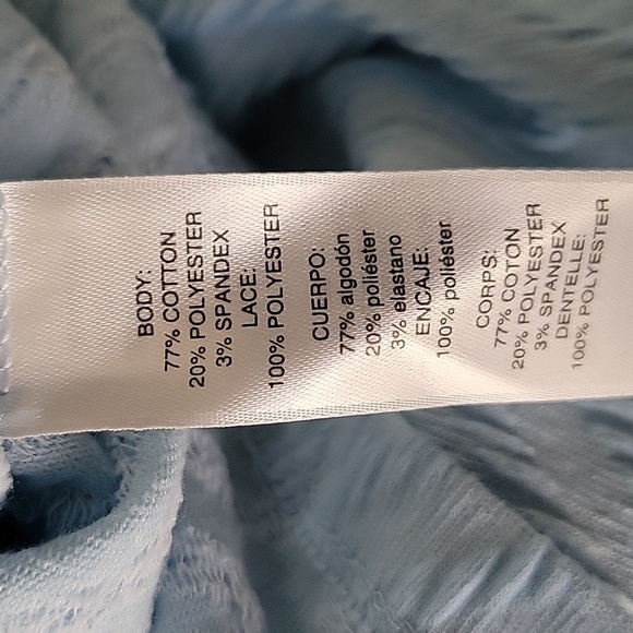 Chico's Light Blue Crochet Lace 3/4 Length Sleeve Tee Size Small - Picture 6 of 7